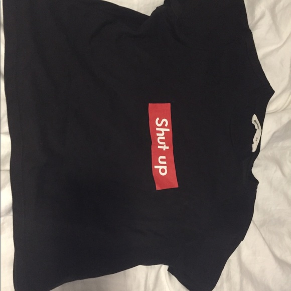 Black t-shirt - Picture 2 of 3